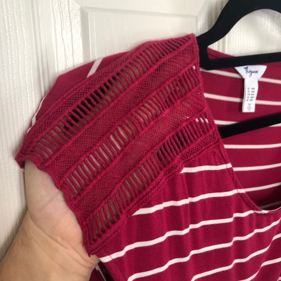 Maternity Dress w/ Lace Shoulders| Thyme Maternity - Picture 5 of 7